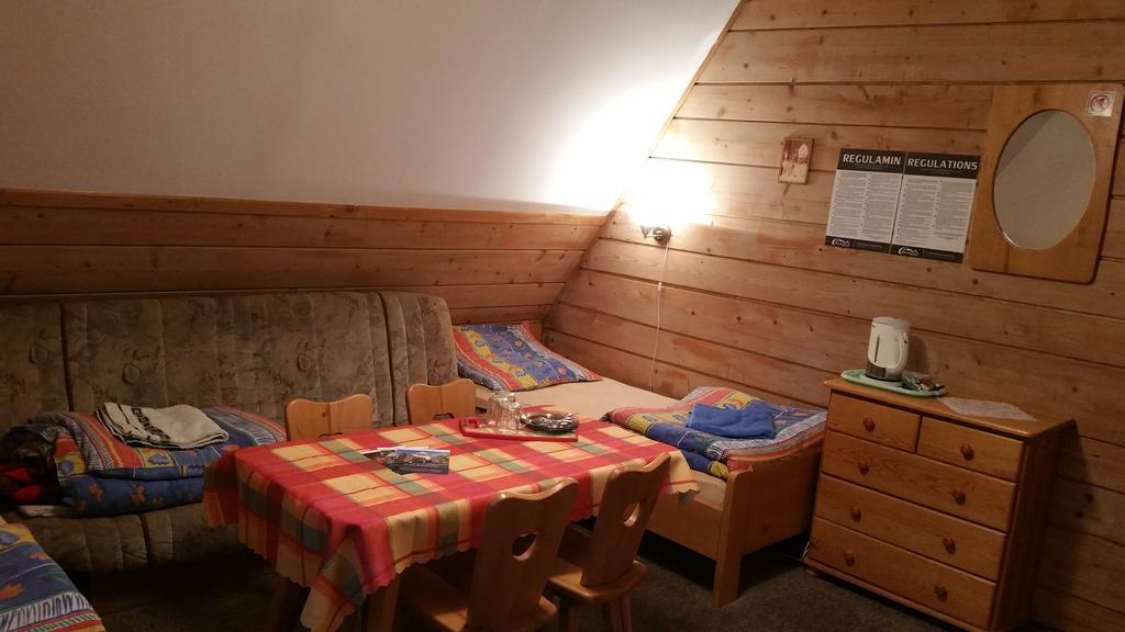Camping Harenda Pokoje Goscinne I Domki زاكوباني المظهر الخارجي الصورة